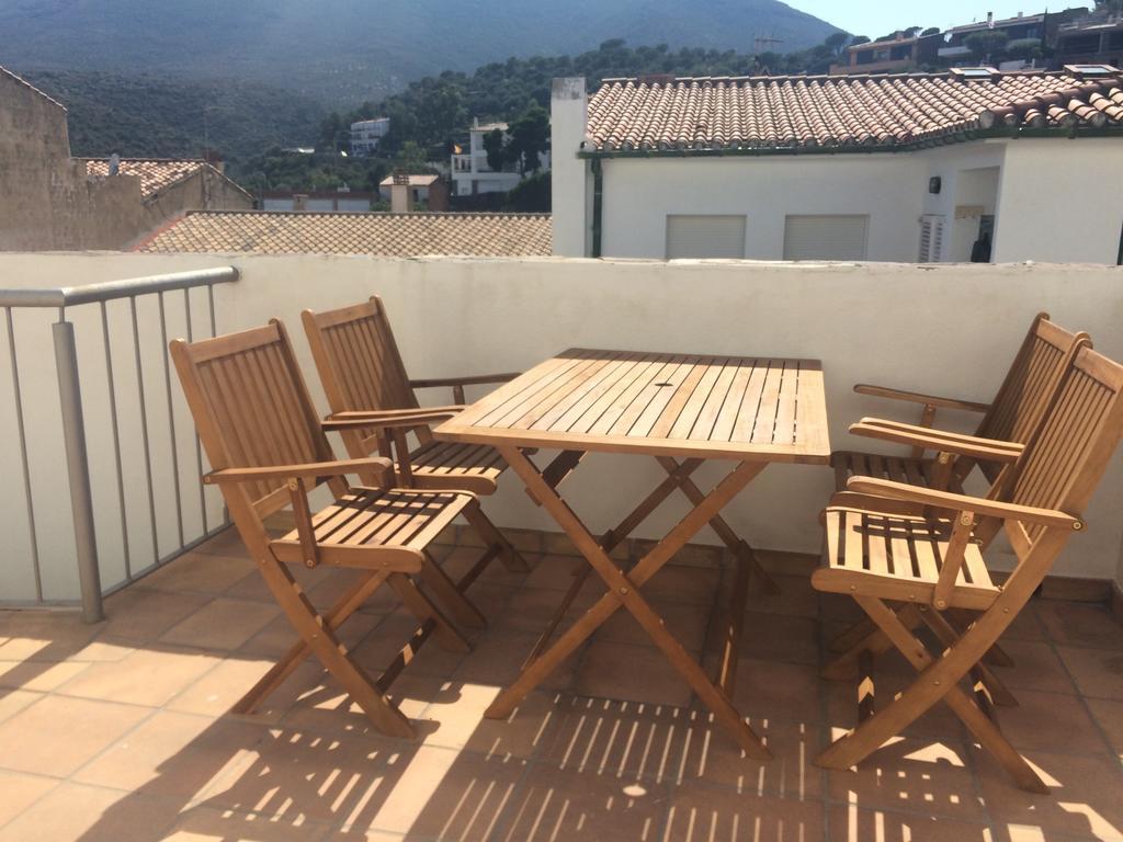 Mimoses Apartaments Cadaqués Dış mekan fotoğraf